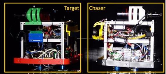 Chaser and target air-bearing vehicles (ABV)